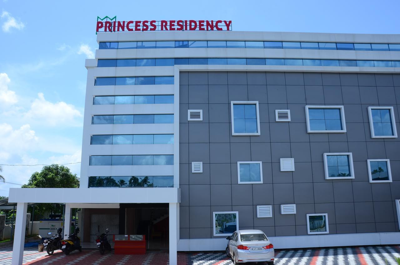 Princess Residency Ξενοδοχείο Nedumbassery Εξωτερικό φωτογραφία